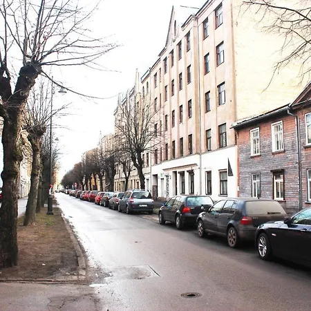 Varnu *